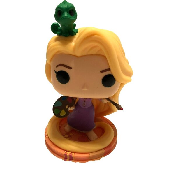 FUNKO POP RAPUNZEL 1018 DISNEY PRINCESS IN BOX WITH PROTECTOR BOX IS TLC - Picture 2 of 6